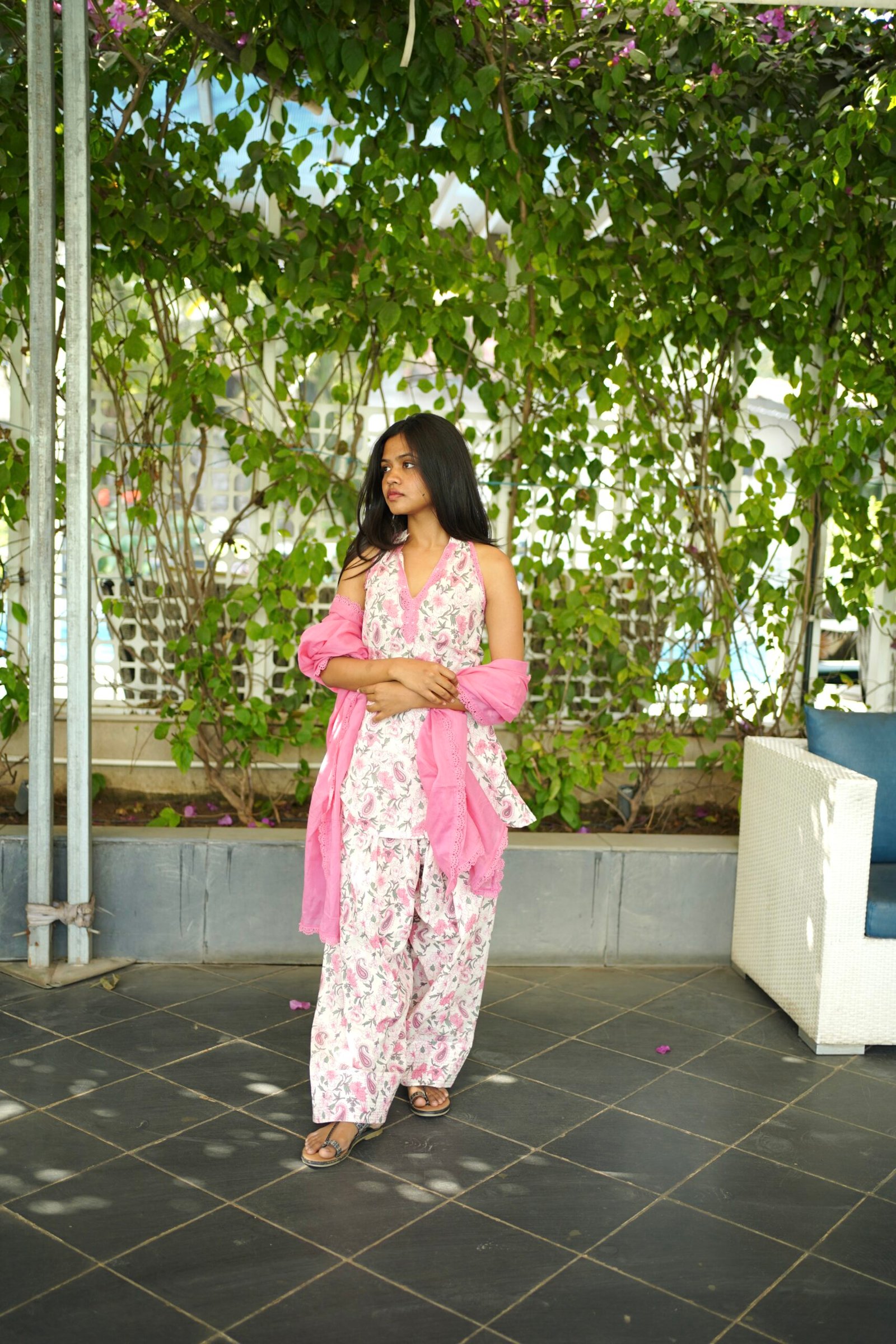 Plazzo set with dupatta (pink) - Image 4